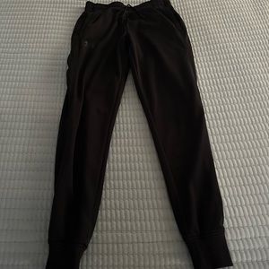 Mens small jogger sweatpants underarmour